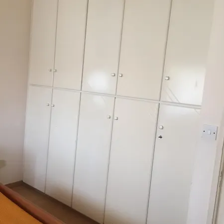 Giannis Modern Apartament