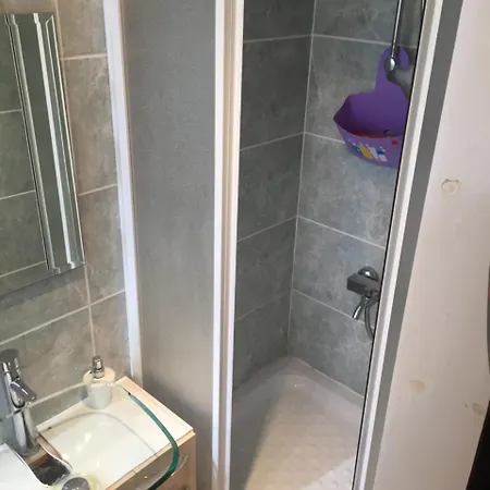 Giannis Modern Apartment Limassol